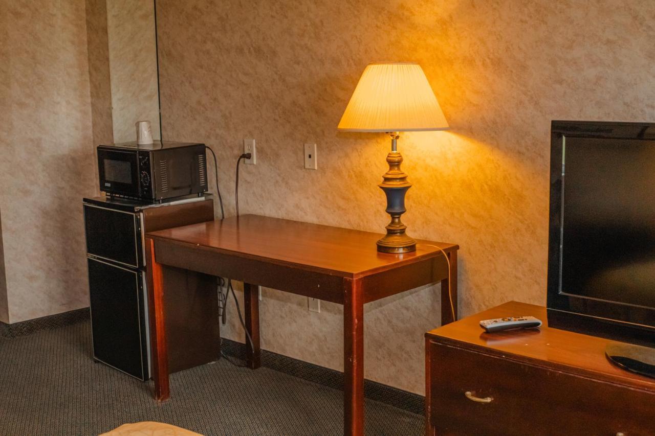 Colfax Inn By Marifah Esterno foto