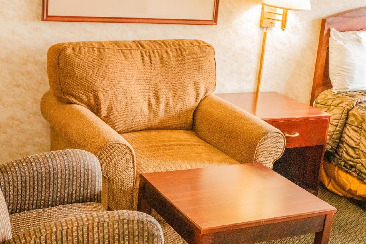 Colfax Inn By Marifah Esterno foto