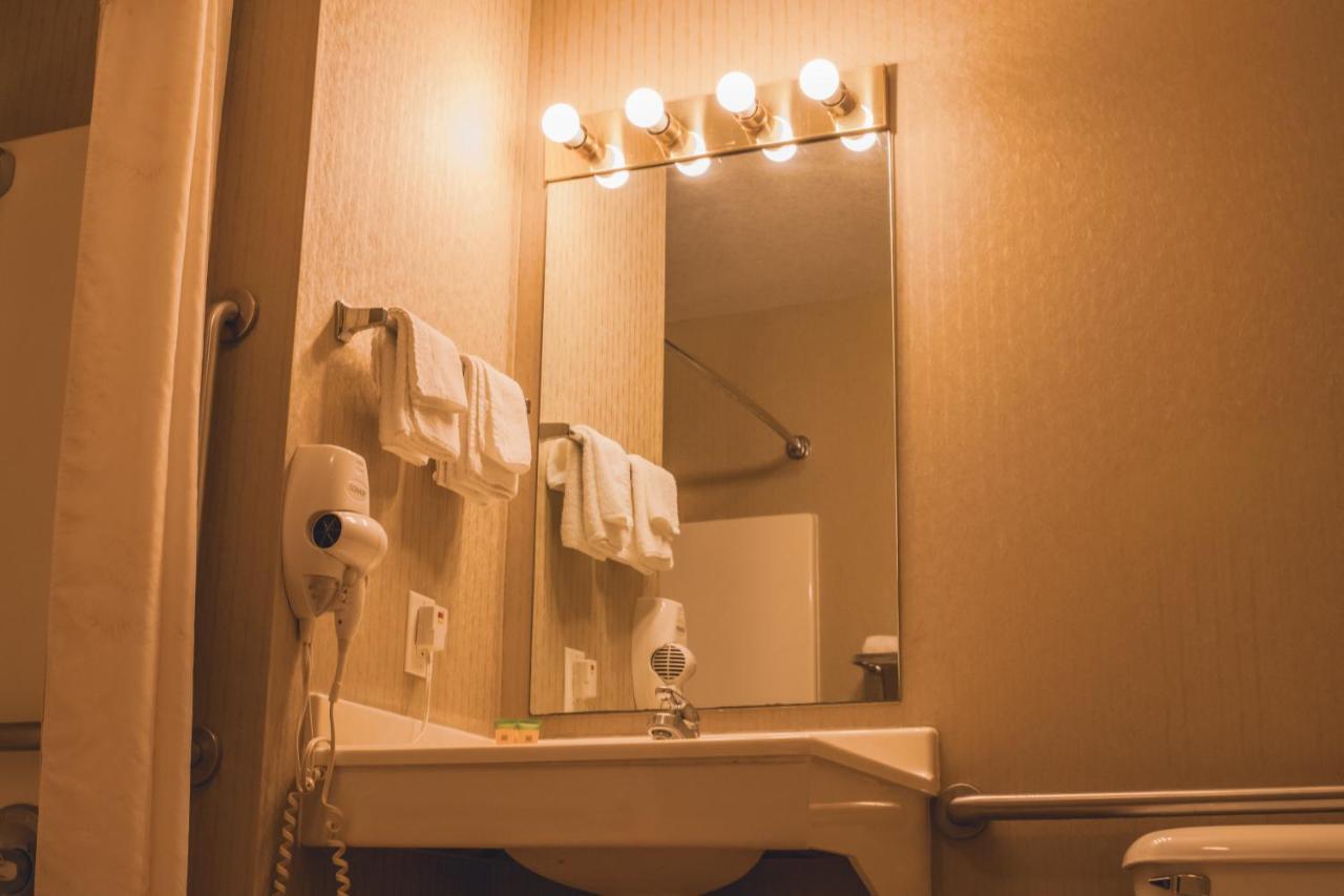 Colfax Inn By Marifah Esterno foto