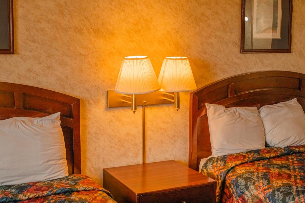 Colfax Inn By Marifah Esterno foto
